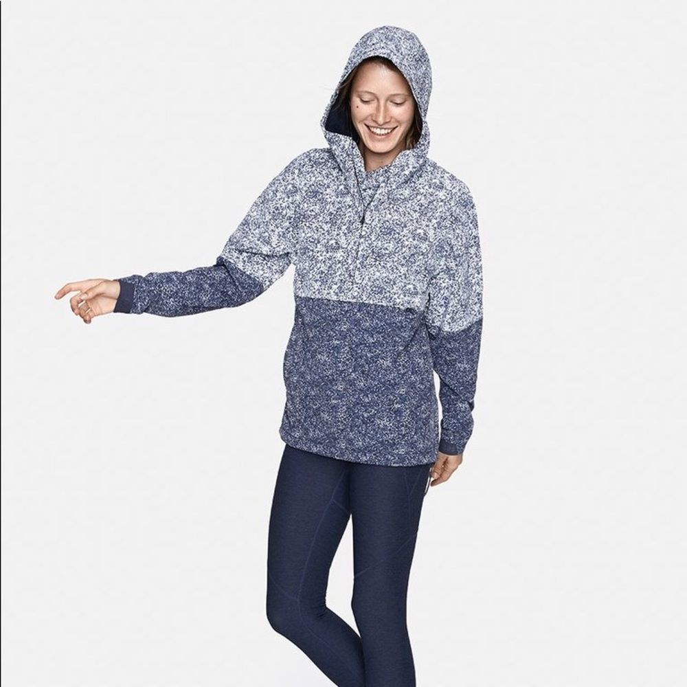 RecTrek outdoor voices
90% Nylon, 10% Elastane